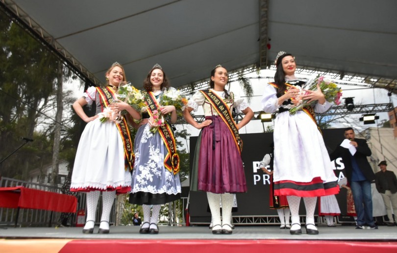 Prefeitura abre inscrições para a rainha e princesas da Bauernfest 2024